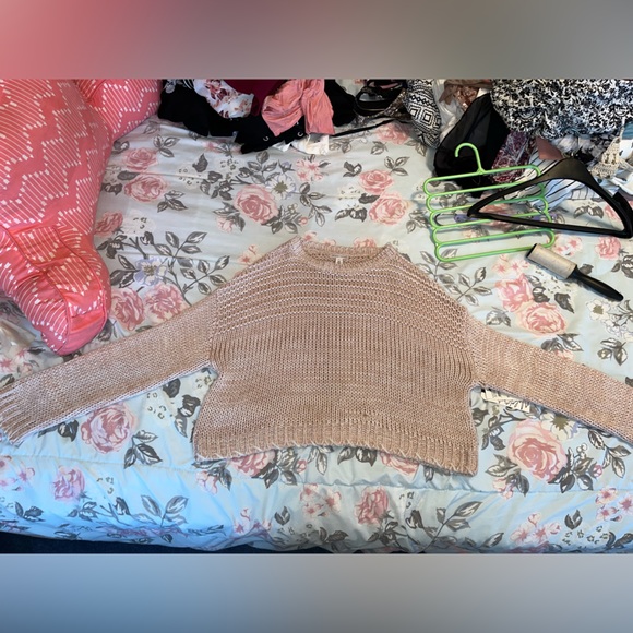 Women’s XS Melrose and Market Sweater- *NEVER WORN* - Picture 16 of 16